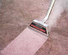 Глибока чистка килимового покриття.